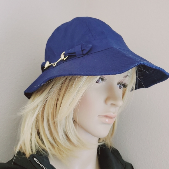 Totes Navy blue gold Horse bit buckle bucket hat - Picture 8 of 8